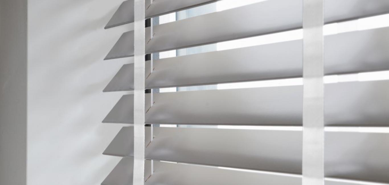 Persiana Country Woods Country Woods Hunter Douglas - Living (sala)